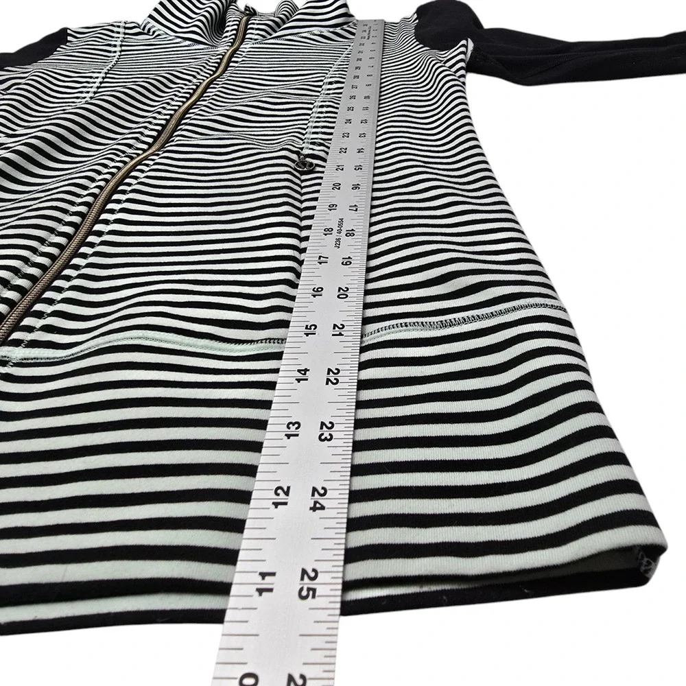 Lululemon Striped Full Zip Track Jacket Mint Green Black Womens‎ 8 Mock Neck